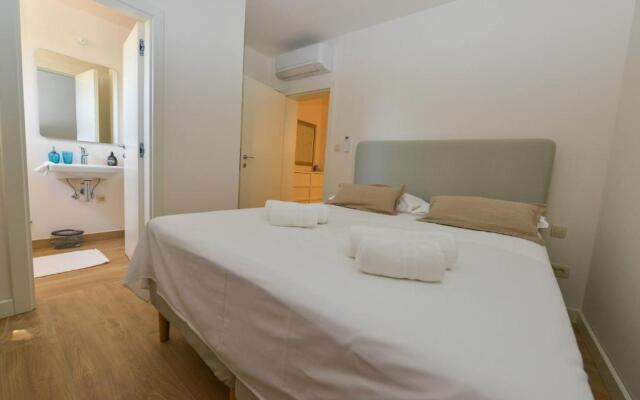 NEW 2022 FAMILY HOUSE Ruzmarin