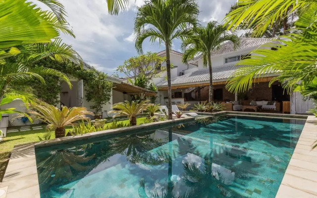 Villa Madura DREAM 3bdrs Central Seminyak