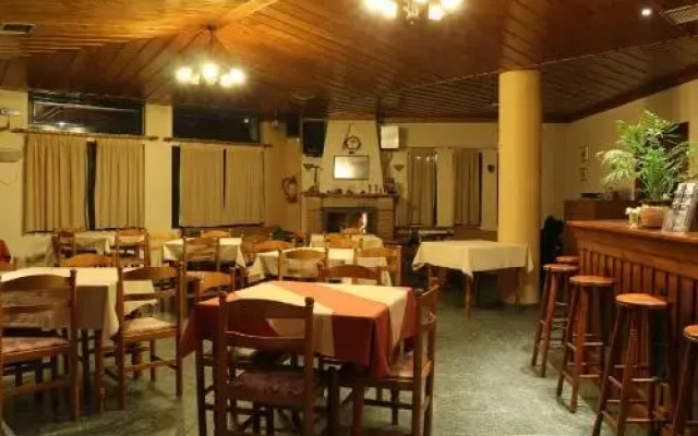 Zampakas Panorama Hotel