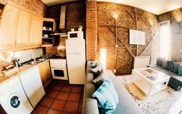 Lollipop Flats Plaza Mayor Suite