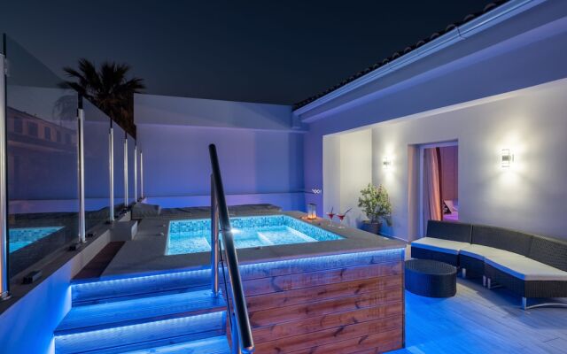 Savvas Luxury Suites