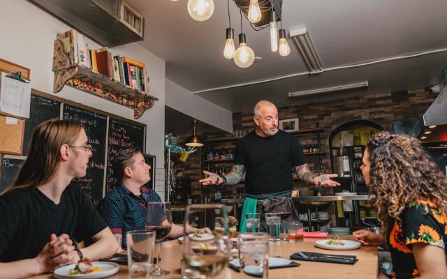 Twisted Lemon Restaurant & Boutique Inn