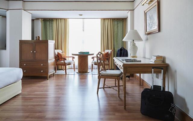 Montien Hotel Surawong Bangkok