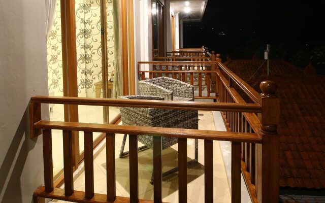 Hotel Wahyu Dana