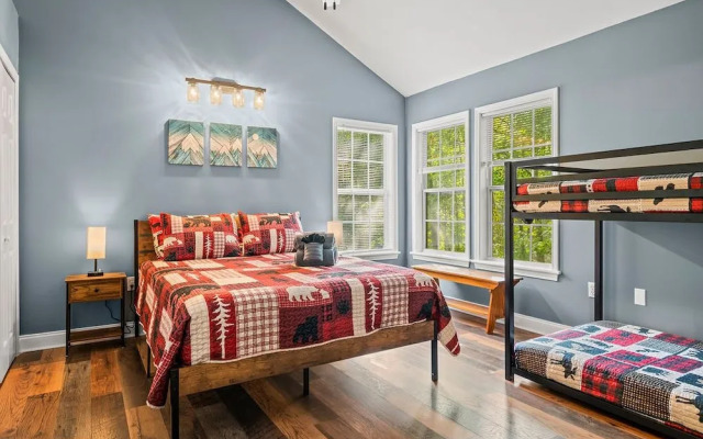 Beary Cozy Retreat