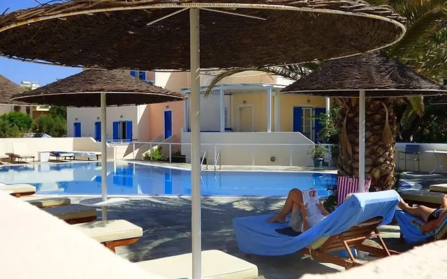 Avra Hotel