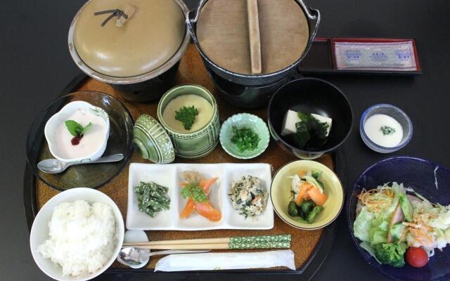 Minshuku Inn Shirahama Ekinoyado