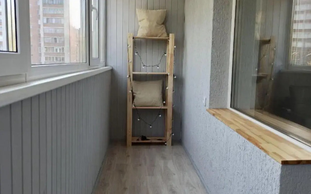 FlatRoom on Lunnaya street 1