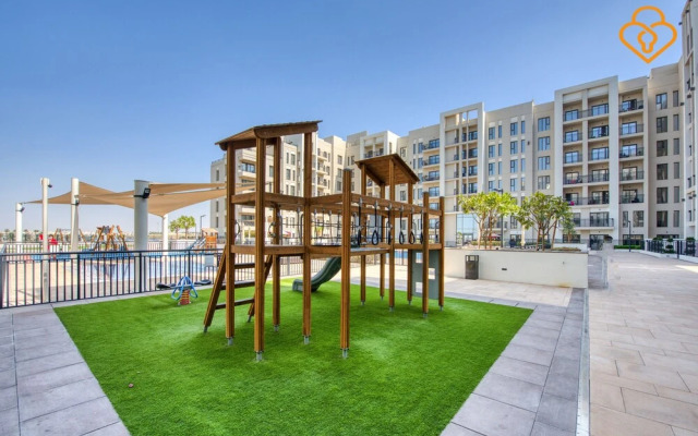 1 B/R Apt 411 Hayat Boulevard Townsquare