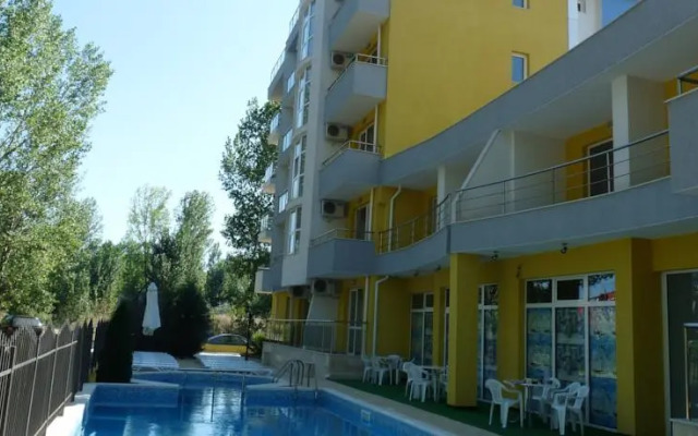 Sofia Apartments in Sunny Residence