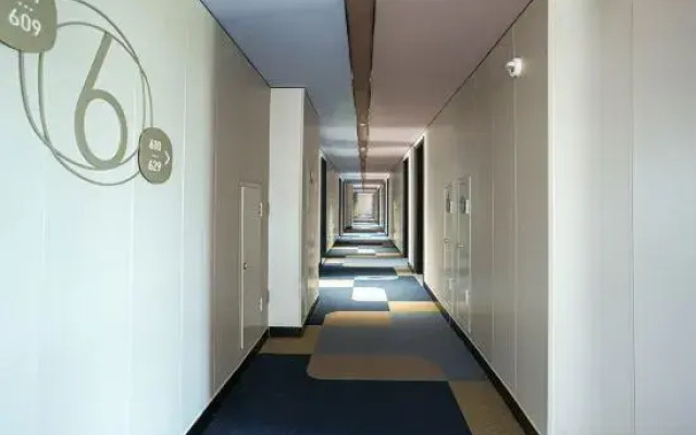 HanTing Hotel (Tianjin Jinzhonghe Dajie)