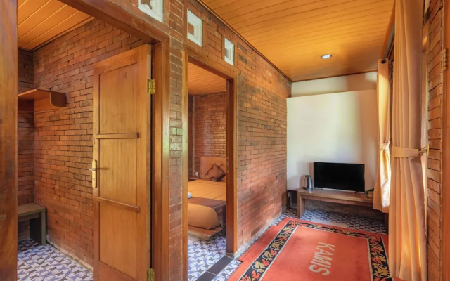 Jawa Dwipa Villa