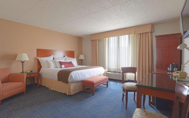 Coast Wenatchee Center Hotel