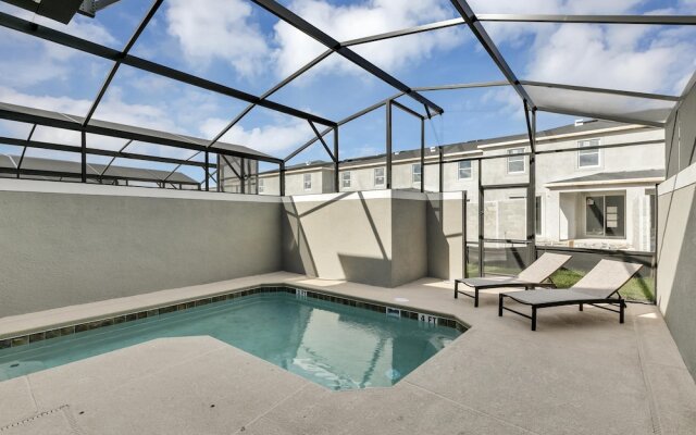 Stylish Family Home Private Pool Stl111