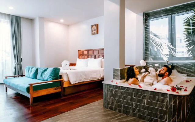 Two Seasons Siem Reap Hotel