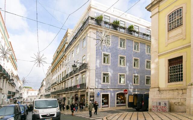 ALTIDO Elegant 2BR Apt w/workspace nearby Baixa-Chiado subway