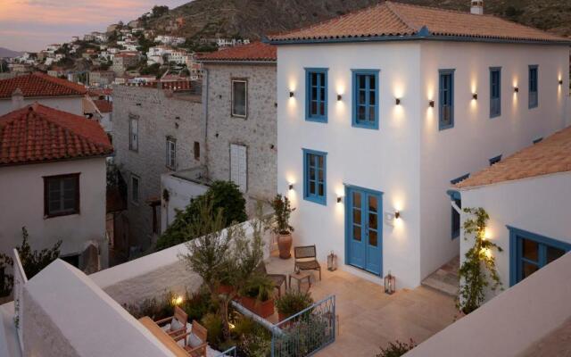 Orloff Legacy Suites Hydra