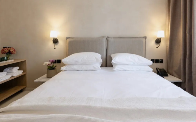 Regal Hotel Mitropoleos