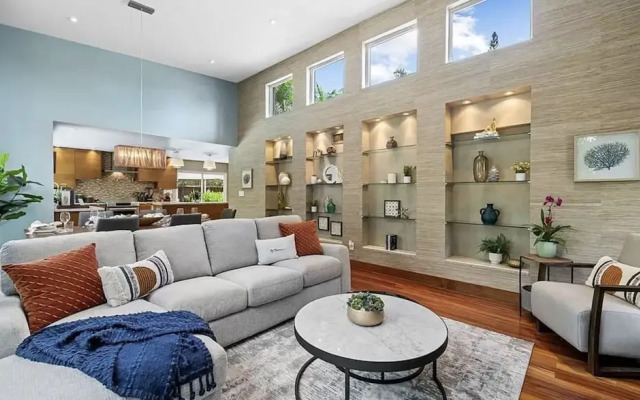 Wilton Manors Stunning Gated Oasis