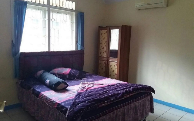 Villa Kota Bunga Melati