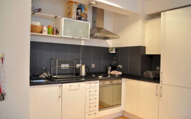 Central 1 Bedroom Flat in Farringdon