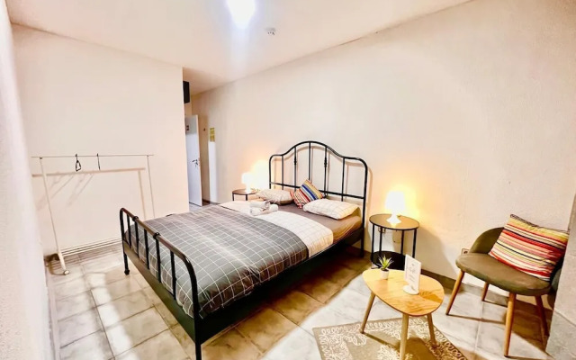 SwissPorto Guest House