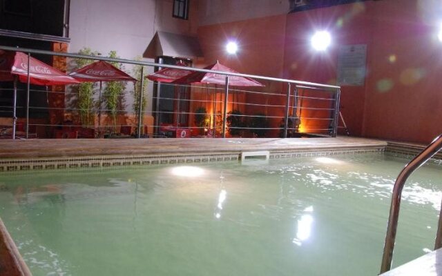 Hotel Savoy