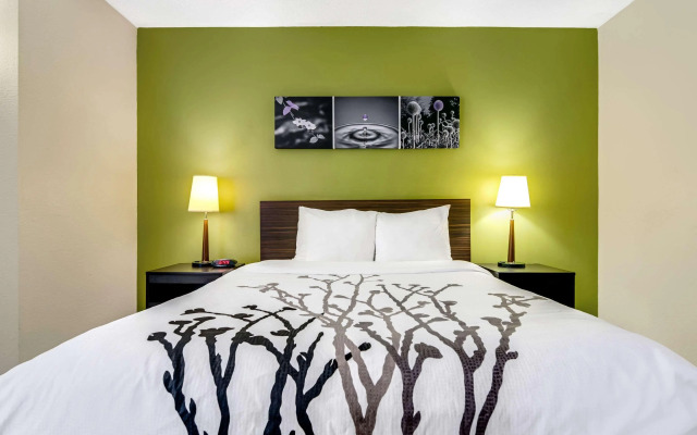 Sleep Inn near I-80 and I-94