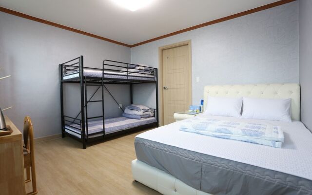 Oceanview Motel Sokcho