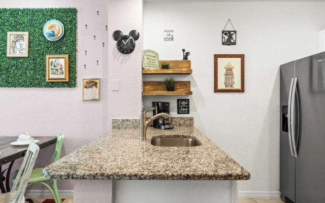 Enchanted At 7 Dwarfs Lane