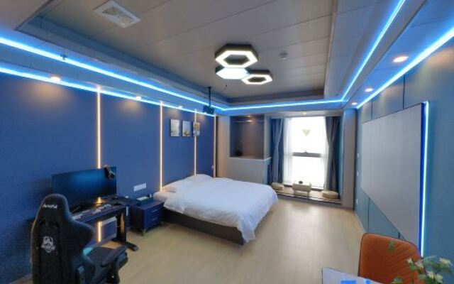 W E-sports Hotel (Nantong Vientiane City)