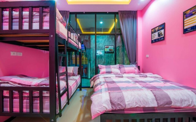 Rest House Supercar Pool Villa