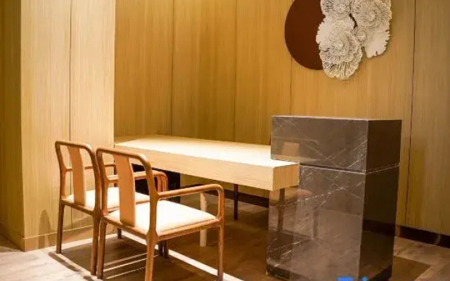 Yutai Inzone Garland Hotel