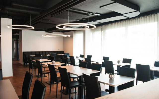 Trip Inn Jet Hotel Zürich Airport