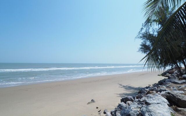 Pranburi Noy Resort