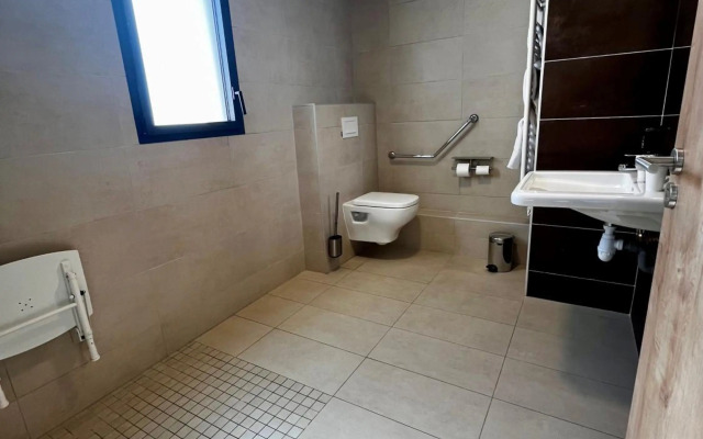 Ibis Styles Cabriès Aix-En-Provence Tgv