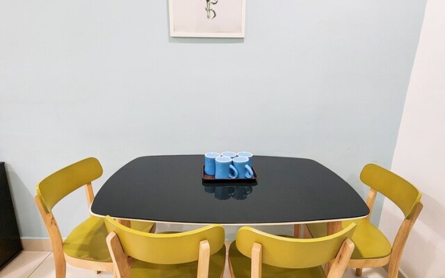 Mansion One Service Suite