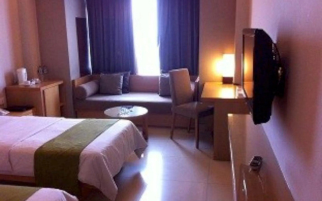 Mitra Hotel Bandung – Guest Rooms – Bandung