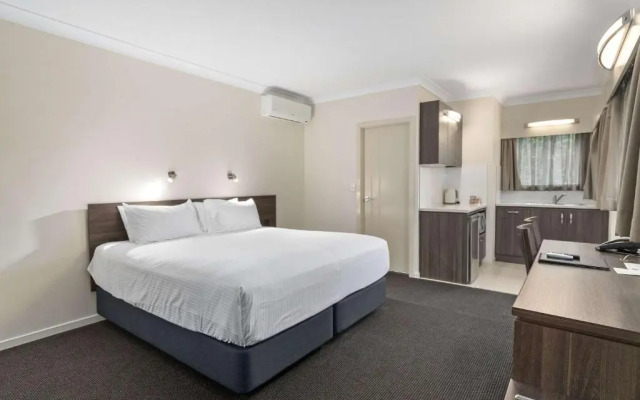 Comfort Inn & Suites Robertson Gardens