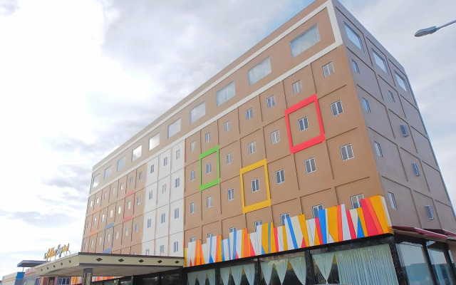 The Golden Bay Hotel Batam