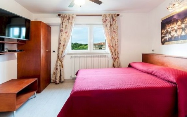 Mons Aureus Resort