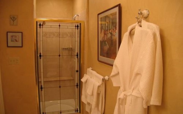 Maple Shade Bed & Breakfast