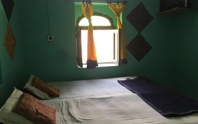 Guesthouse Dhora Rani