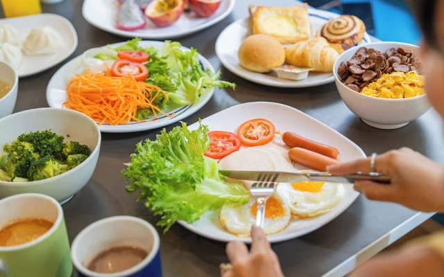 Holiday Inn Express Bangkok Sathorn