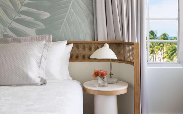 The Gabriel Miami South Beach, Curio Collection by Hilton