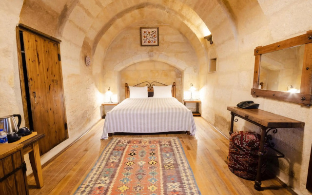 Sultan Cave Suites