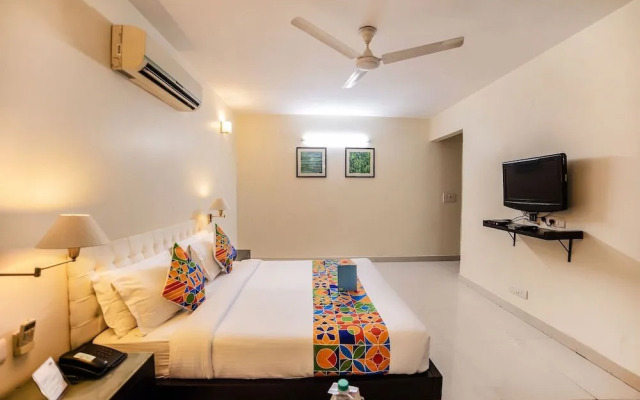 FabHotel Anutham Saket