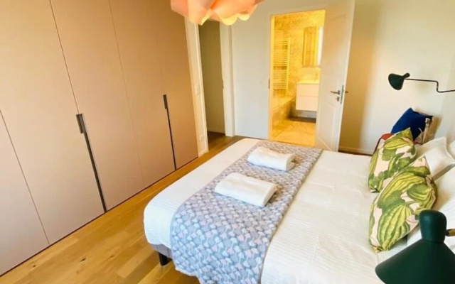Luxury 2 bedrooms in Limpertsberg