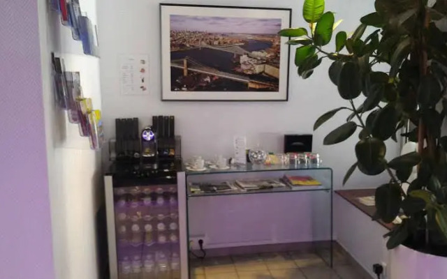 Le President Hotel
