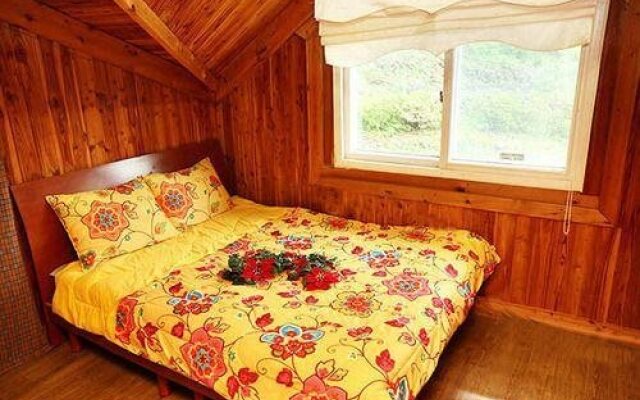 Gapyeong Lakeside View Pension